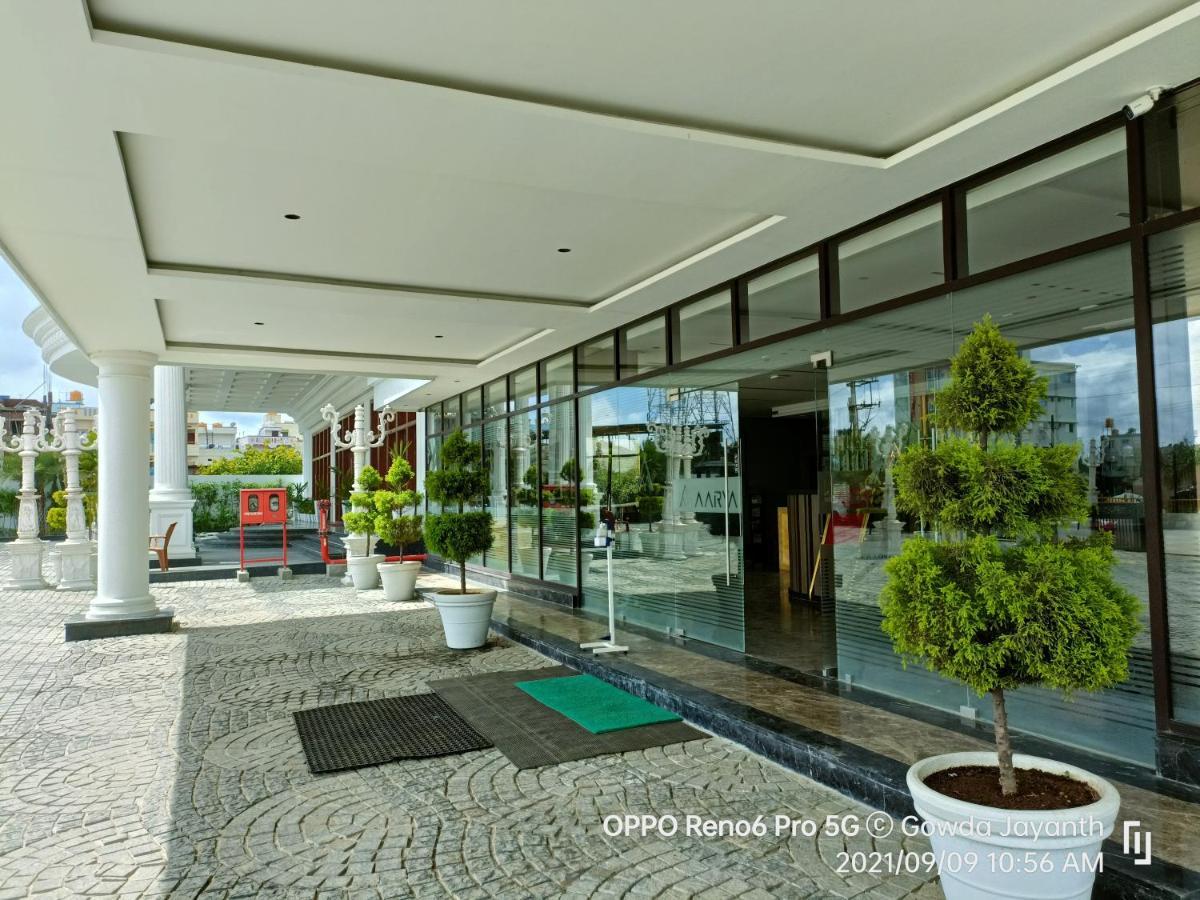 Aarya Mansion Vaccinated Staff Hotel Hassan Bagian luar foto